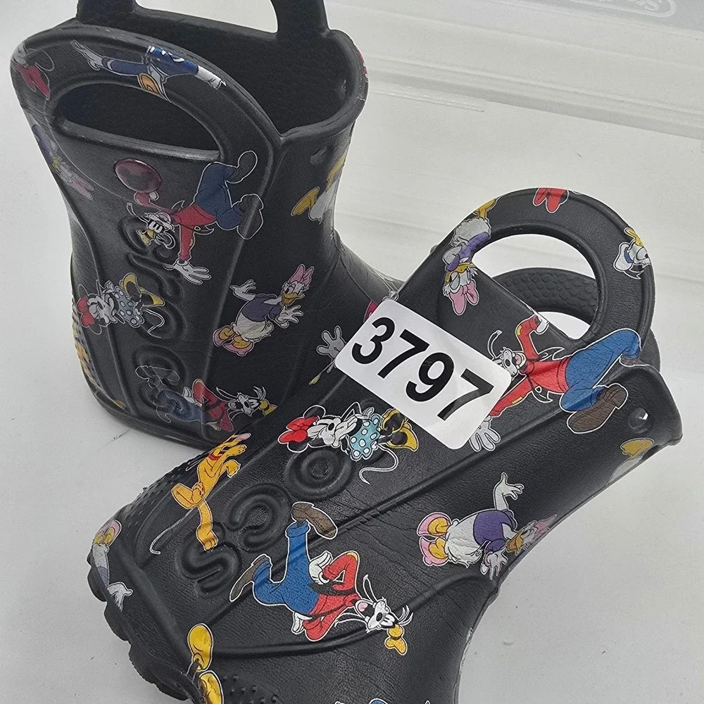 Crocs Rain Boots Kids Size 7 Black Disney Mickey Minnie Goofy Pluto Print